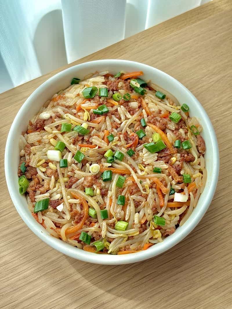 低脂低卡銀芽牛肉拌飯