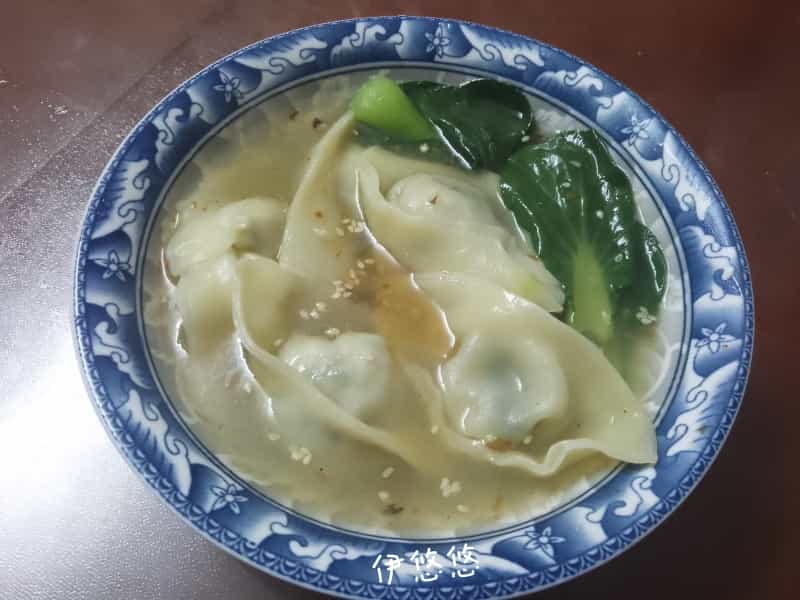 青菜大餛飩
