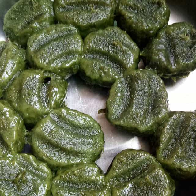艾草果
