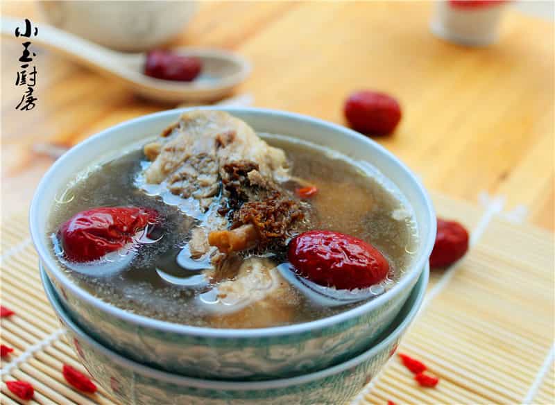 天麻筒骨湯