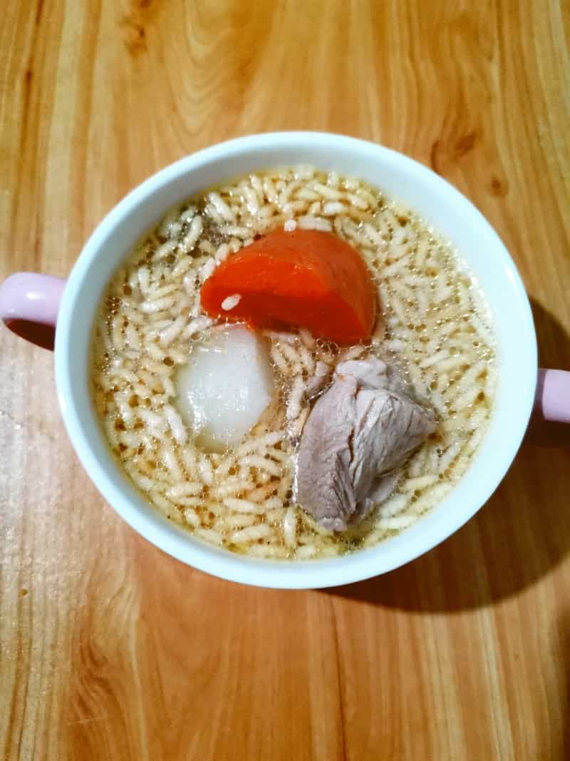 骨頭湯泡炒米