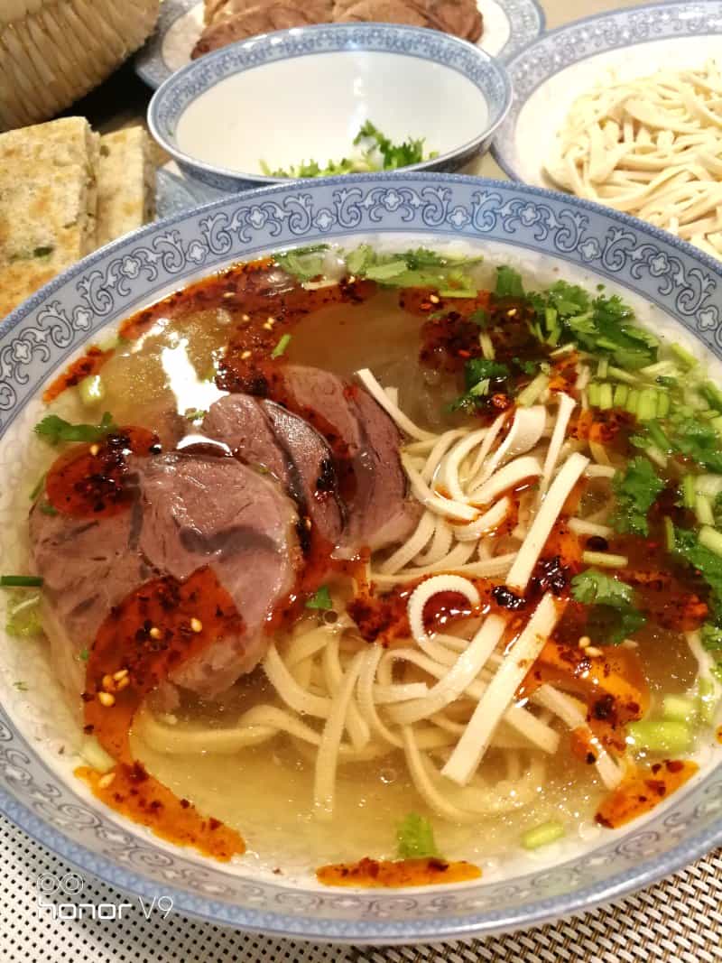 淮南牛肉湯+髮面蔥油餅