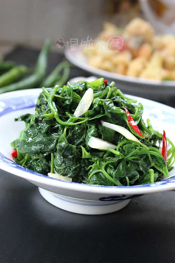 熗拌灰灰菜