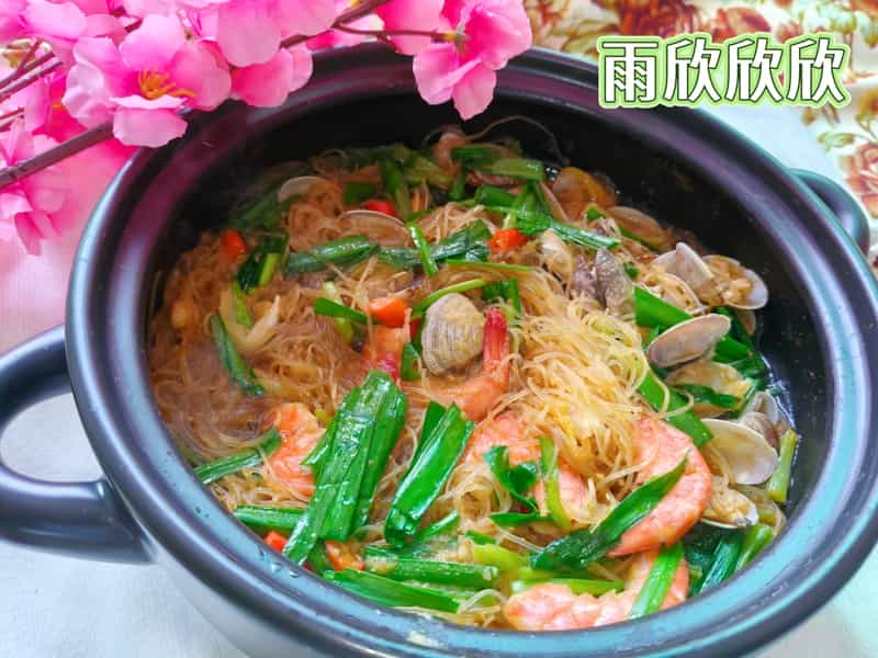 蒜蓉粉絲大蝦花甲煲