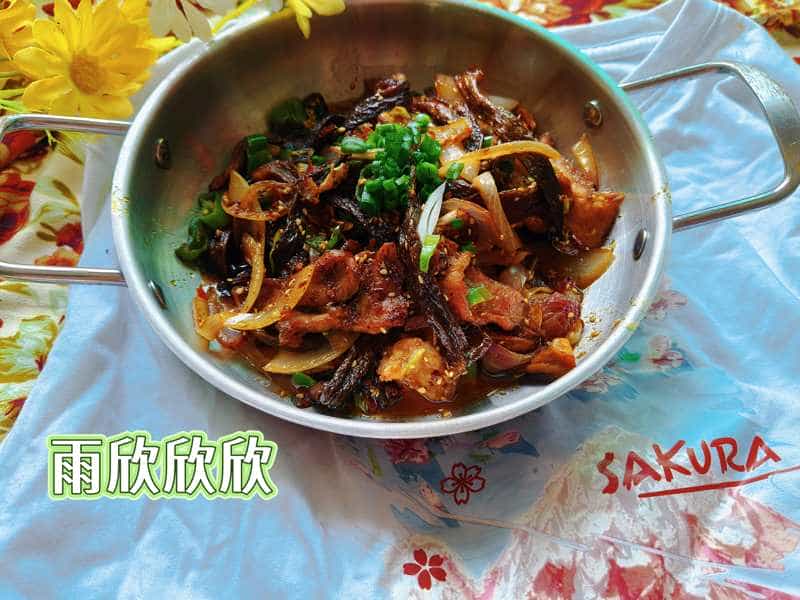 乾鍋鹿茸菇