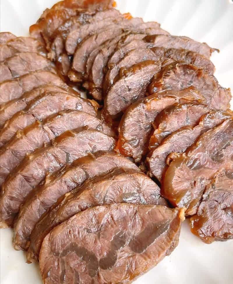 滷牛腱