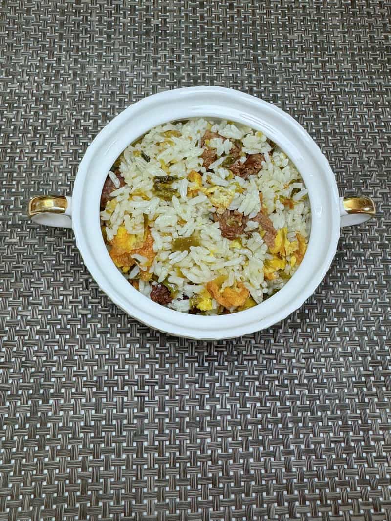 雪菜牛肉炒飯