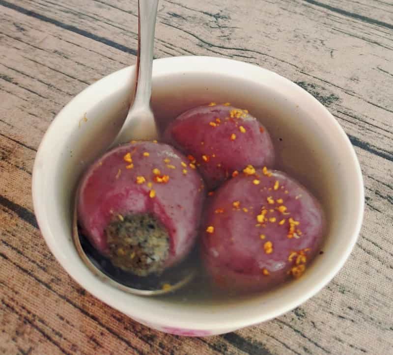 紫薯黑芝麻湯圓