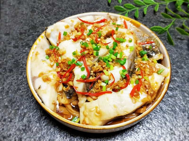 金針菜蒸魚腩