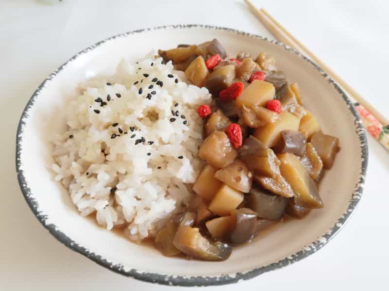 茄子馬鈴薯蓋澆飯