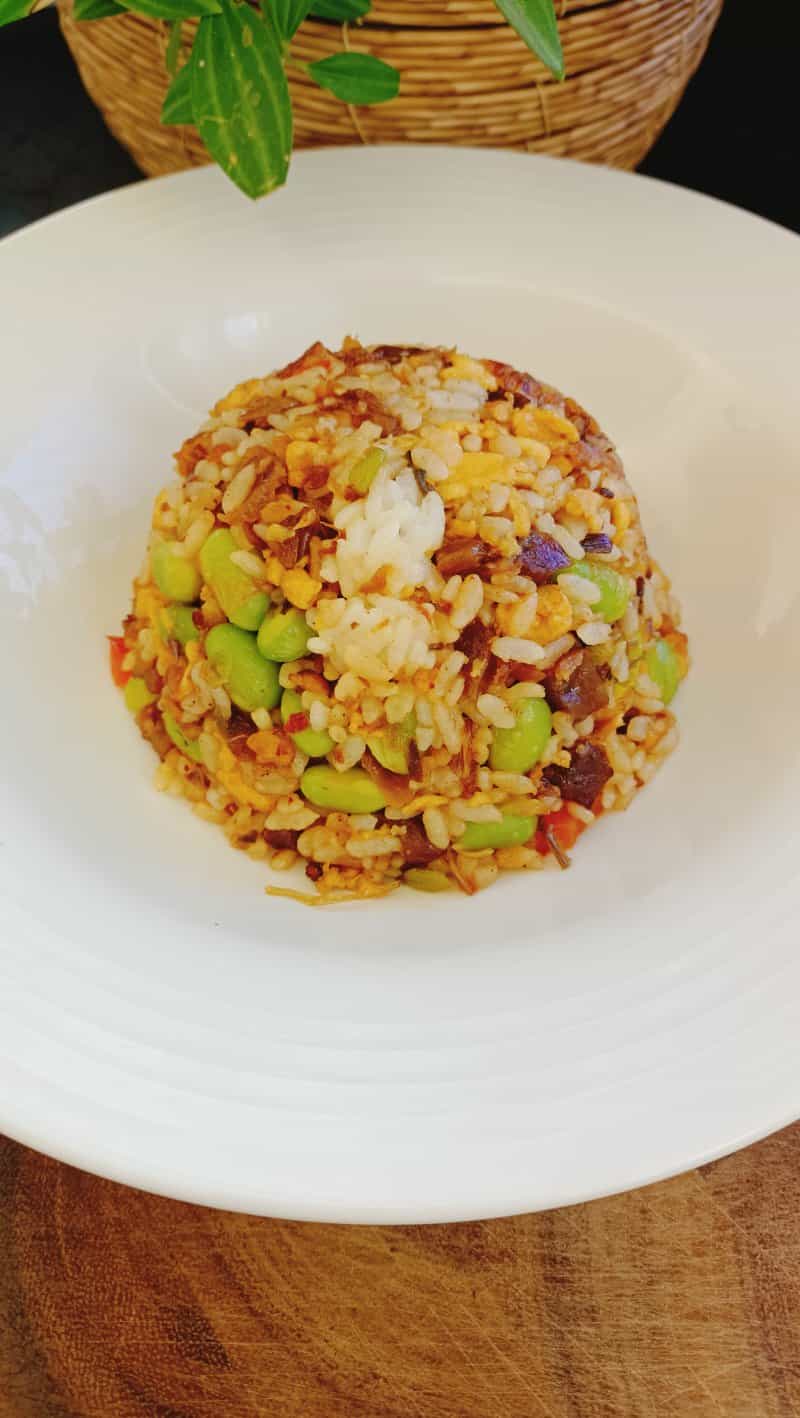 毛豆外婆菜炒飯
