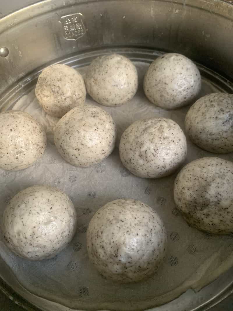 黑芝麻饅頭