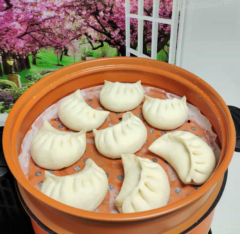 芹菜肉包子