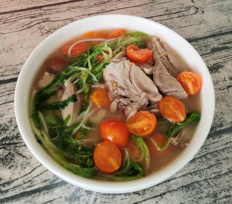 早餐肉湯麵