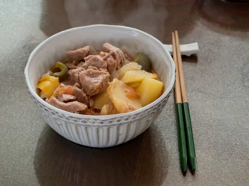 番茄牛腩手擀麵
