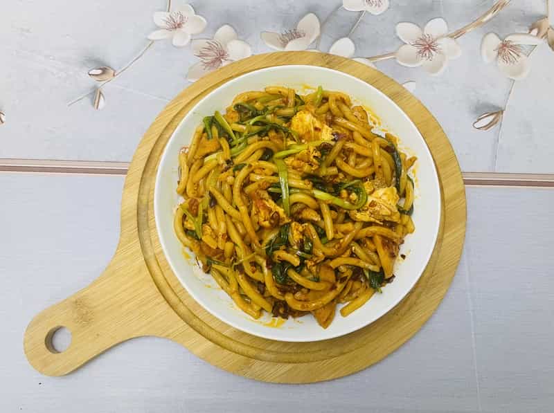 香辣烏龍麵