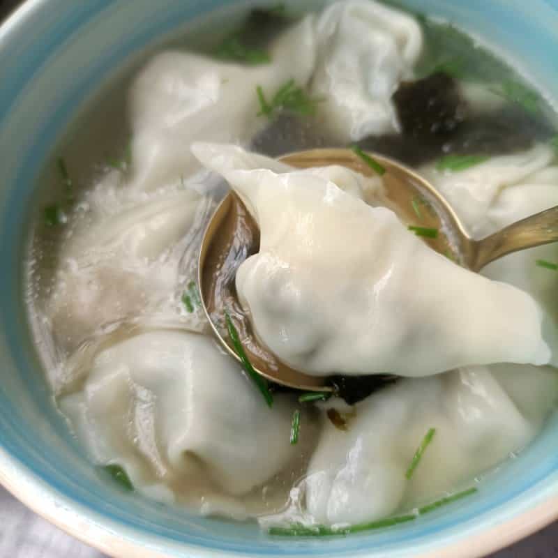 小雞樅菌野蒜餛飩