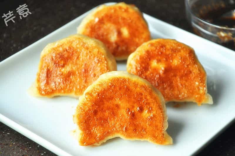 生煎彎梳餃