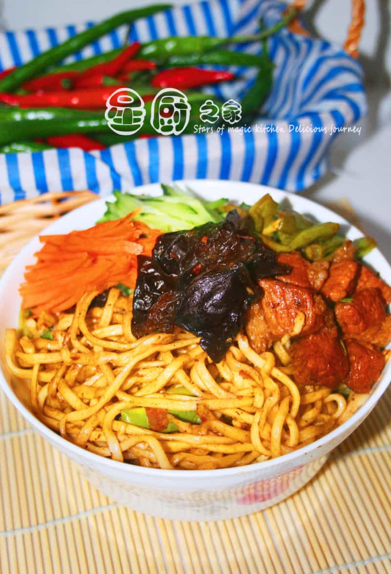 豆角燜面