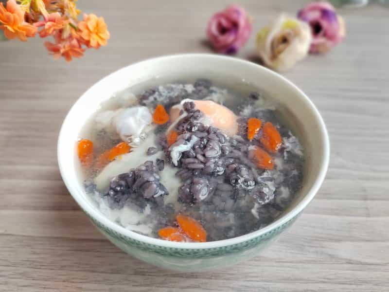 烏米酒釀雞蛋湯