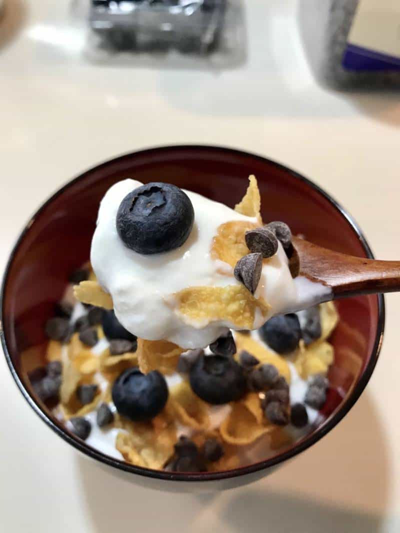 藍莓麥片豆豆酸奶