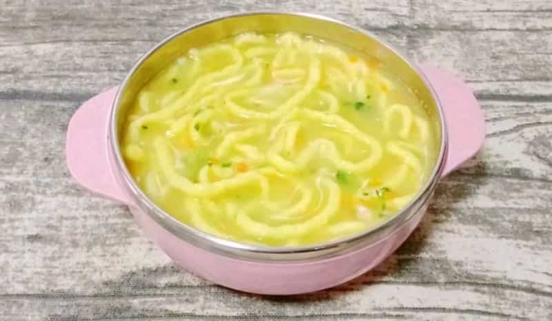 蝦仁雞蛋麵線