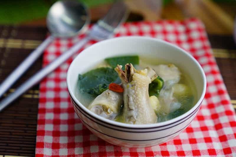 養生雞爪湯