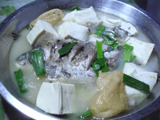 豆腐鯽魚湯