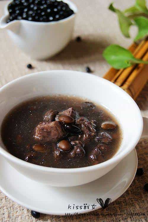 黑豆羊肉湯