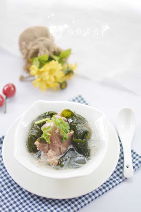 海帶結骨湯