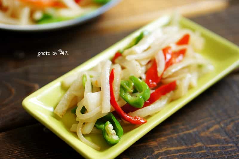 雙椒炒蘿蔔絲