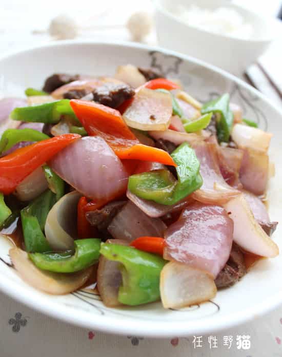 洋蔥炒牛肉