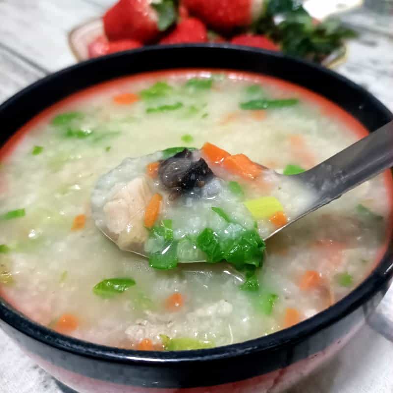 奶高麗菜海鮮粥