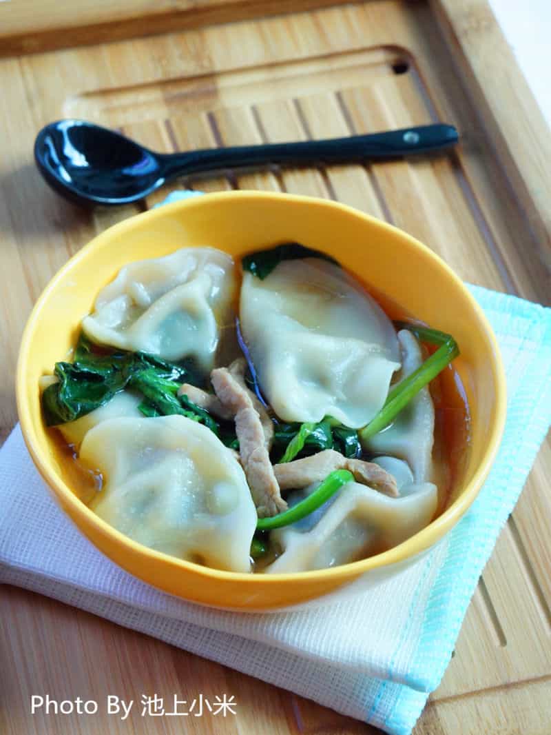 菠菜肉絲餃
