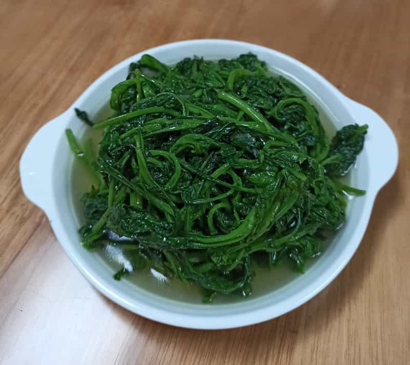 清炒菊花葉