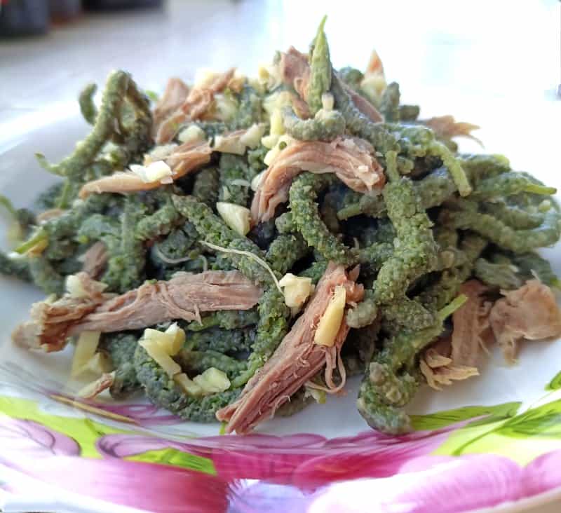 羊肉拌構樹穗