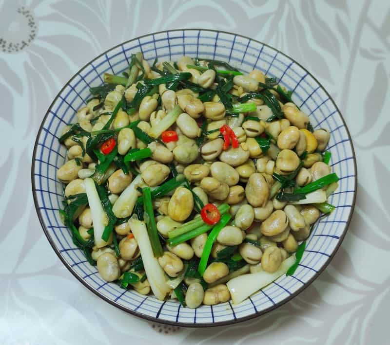 藠頭炒蠶豆