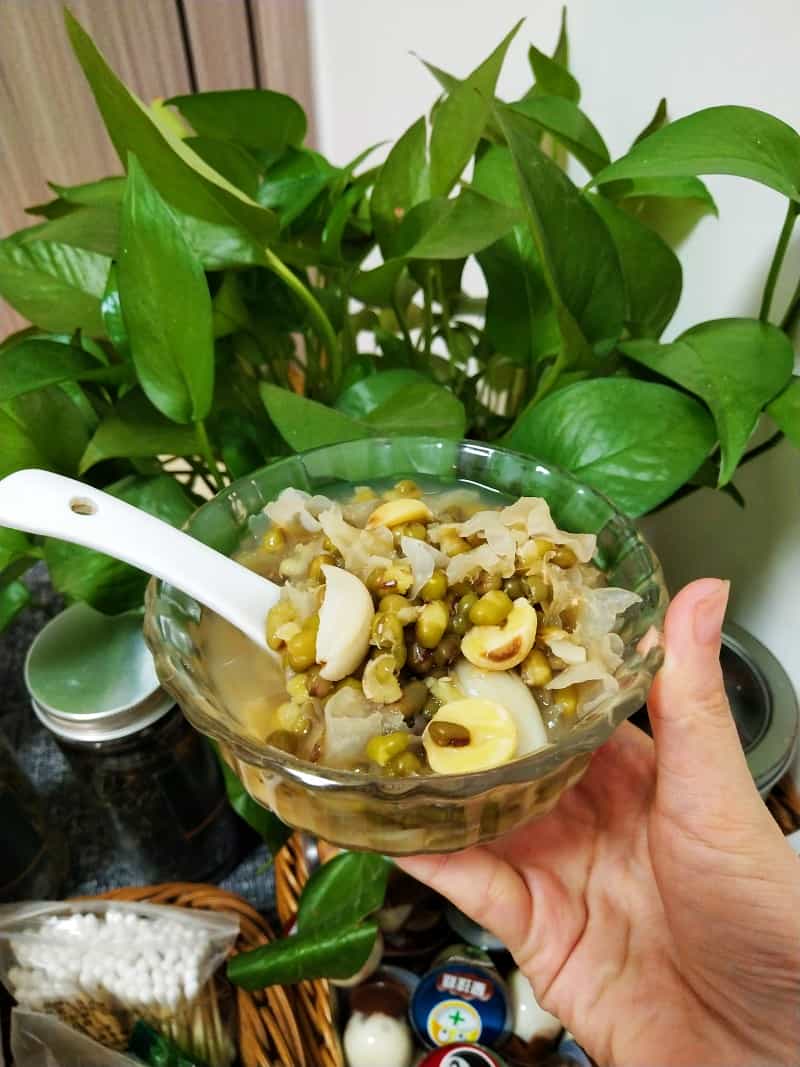 綠豆銀耳百合蓮子湯