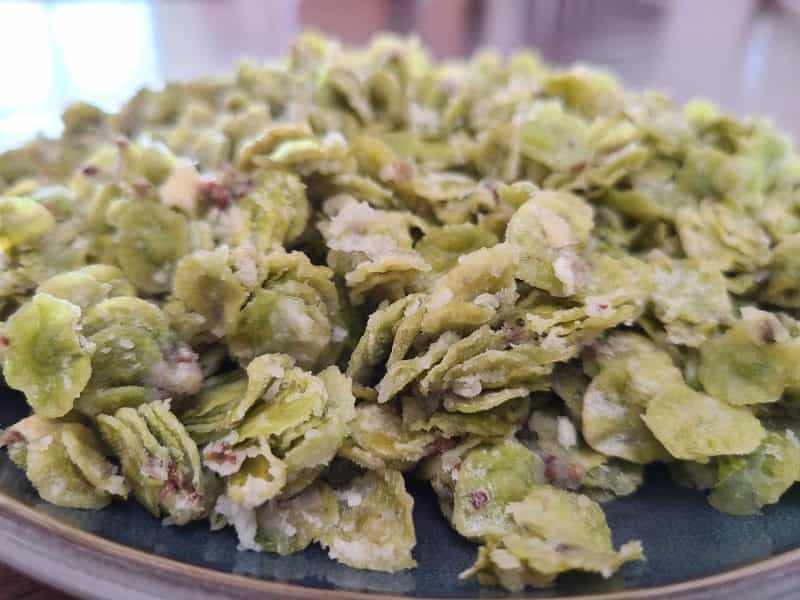 蒜泥拌蒸榆錢