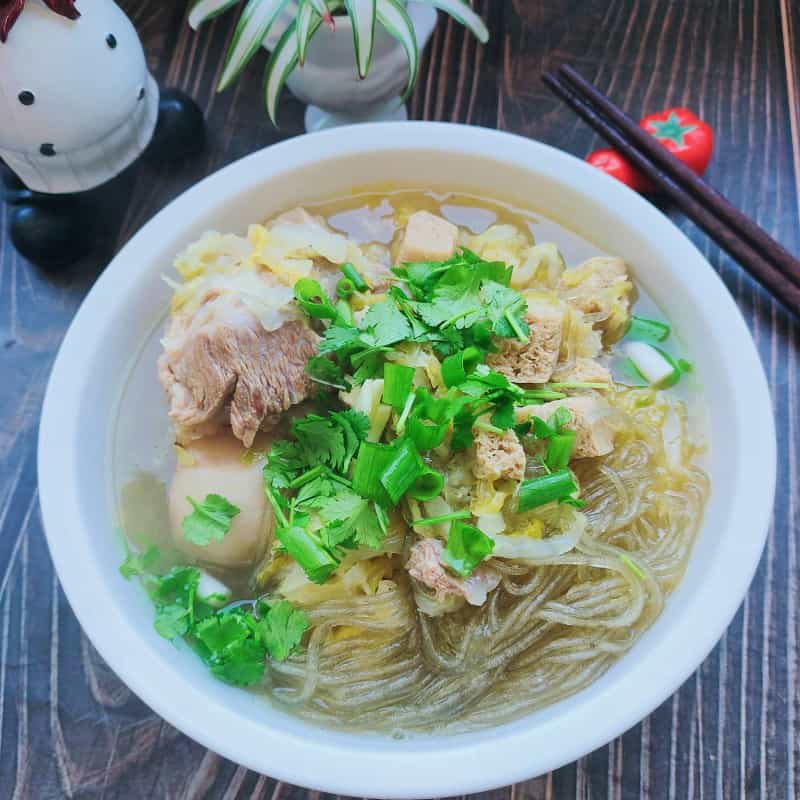 酸菜燉粉條
