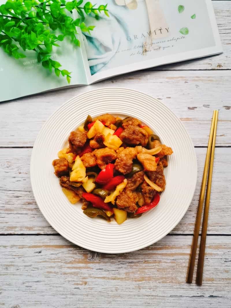 菠蘿咕咾肉