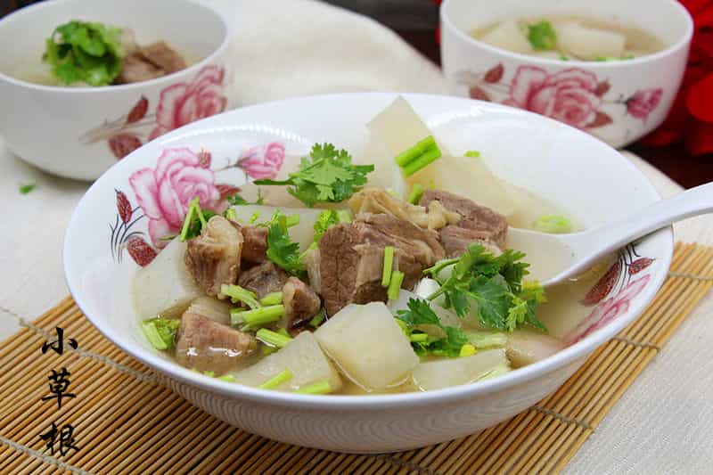 清燉蘿蔔牛肉湯