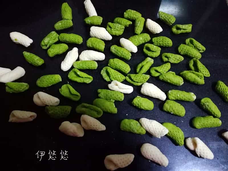 雙色麻食