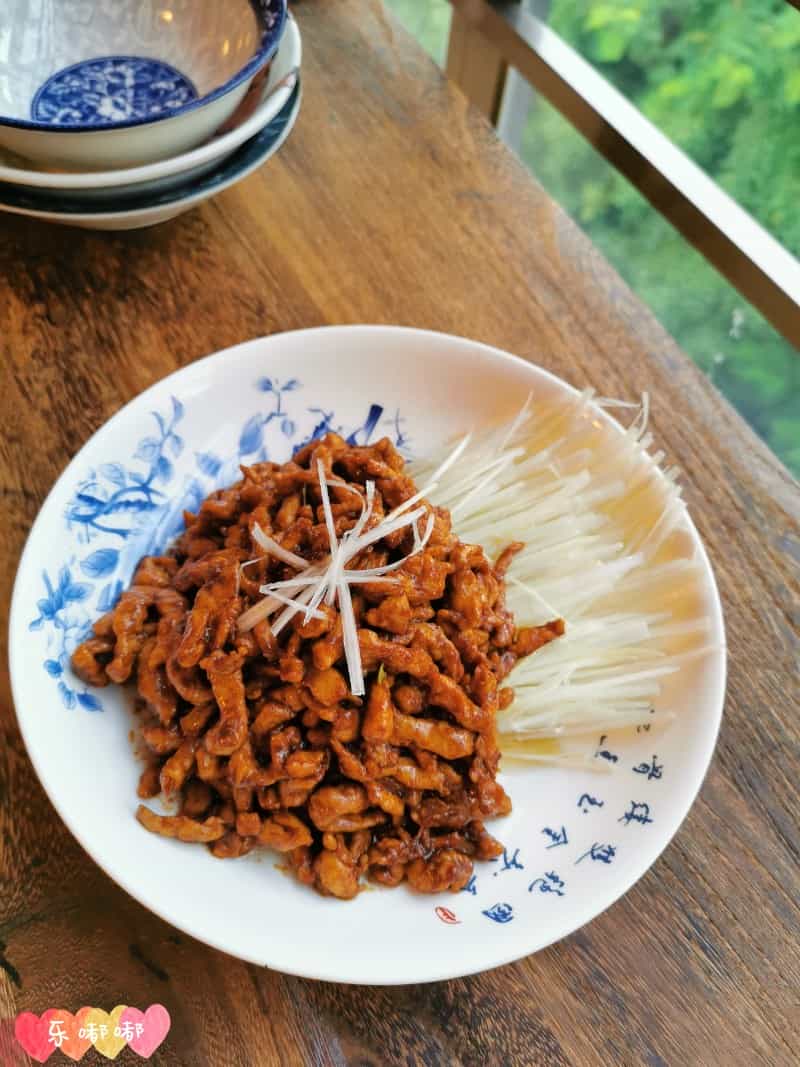 京醬肉絲