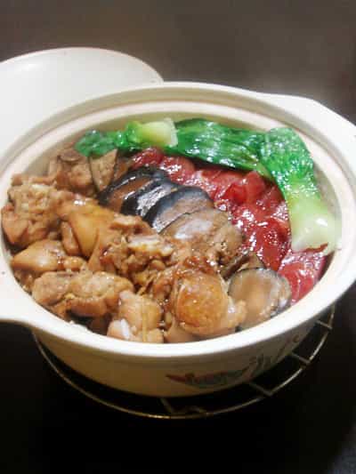 北菇滑雞臘口味飯