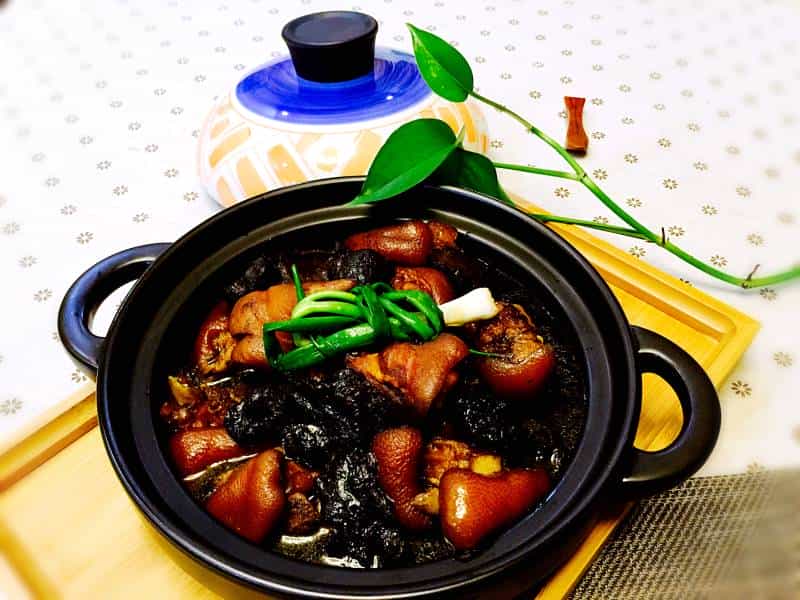 生地燉豬蹄