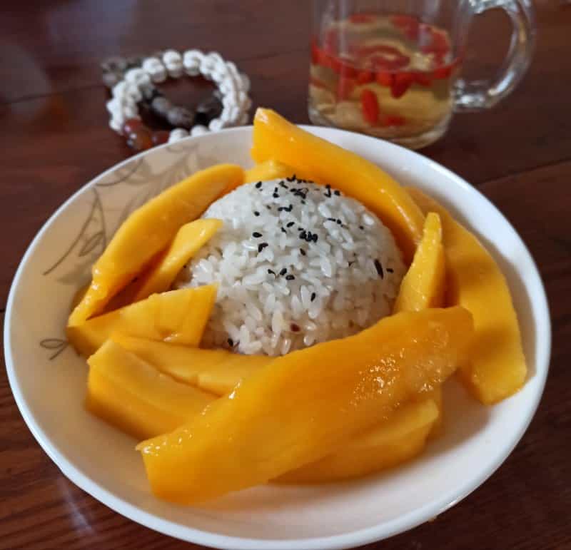 椰汁芒果糯米飯