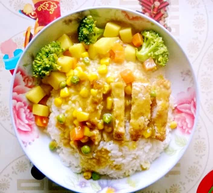 咖哩豬扒飯