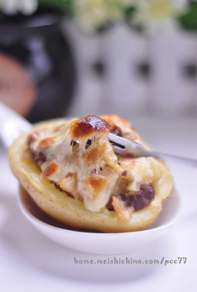 起司牛肉烤土豆