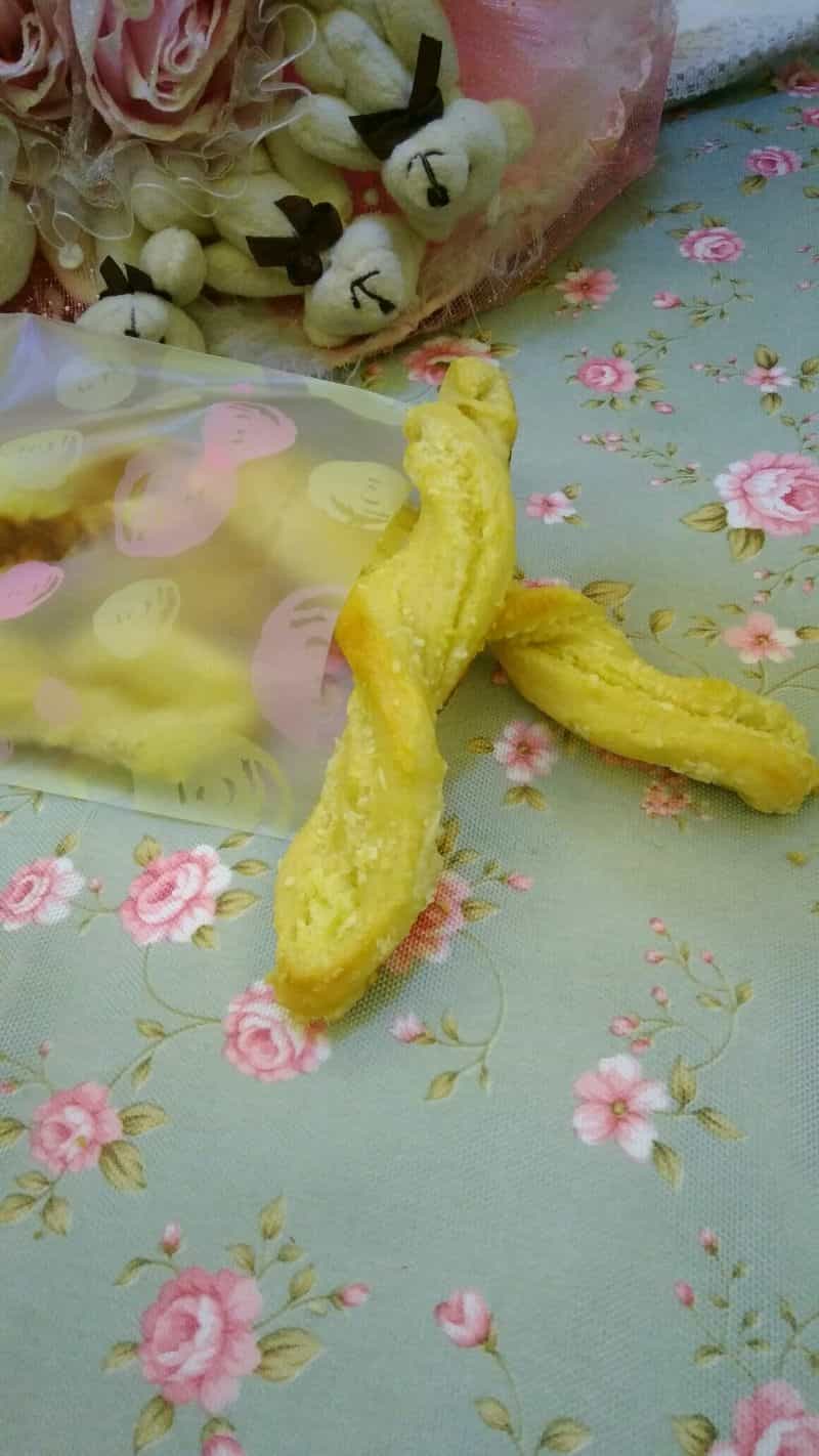 奶香椰蓉麵包棒